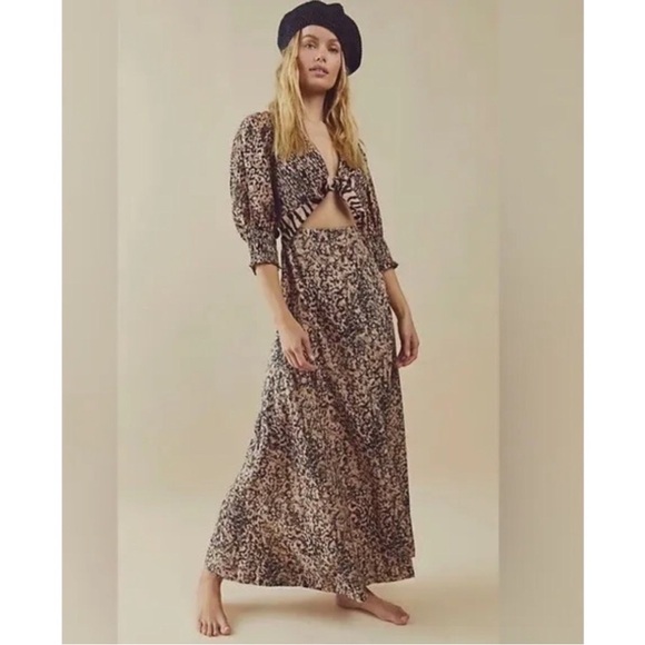 Free People String Of Hearts Puffy Sleeve Animal Print Maxi Dress - Picture 1 of 4